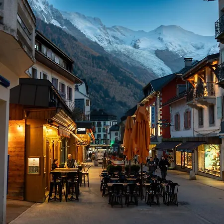 La Pagode, Vue Mont-blanc Et Jardin Prive Апартаменти