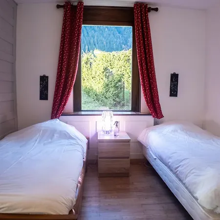 아파트 La Pagode, Vue Mont-blanc Et Jardin Prive *