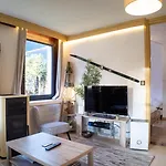 La Pagode, Vue Mont-blanc Et Jardin Prive Daire *