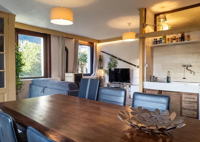 Apartment La Pagode, Vue Mont-blanc Et Jardin Prive *